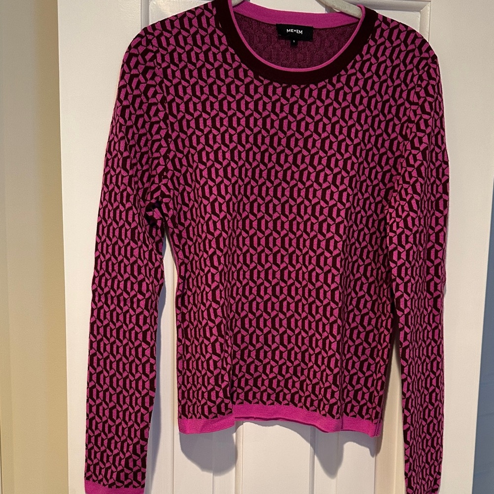 Pink & black Geometric Sweater